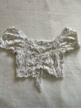 Garage Cropped Smocked Floral Tee